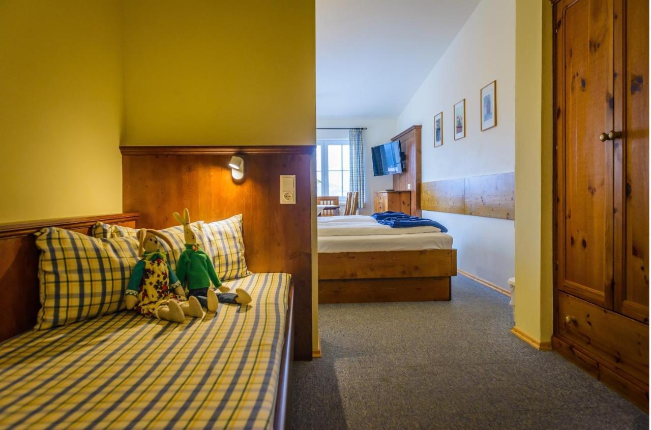 Alpenhotel Enzian Mönichkirchen Dış mekan fotoğraf
