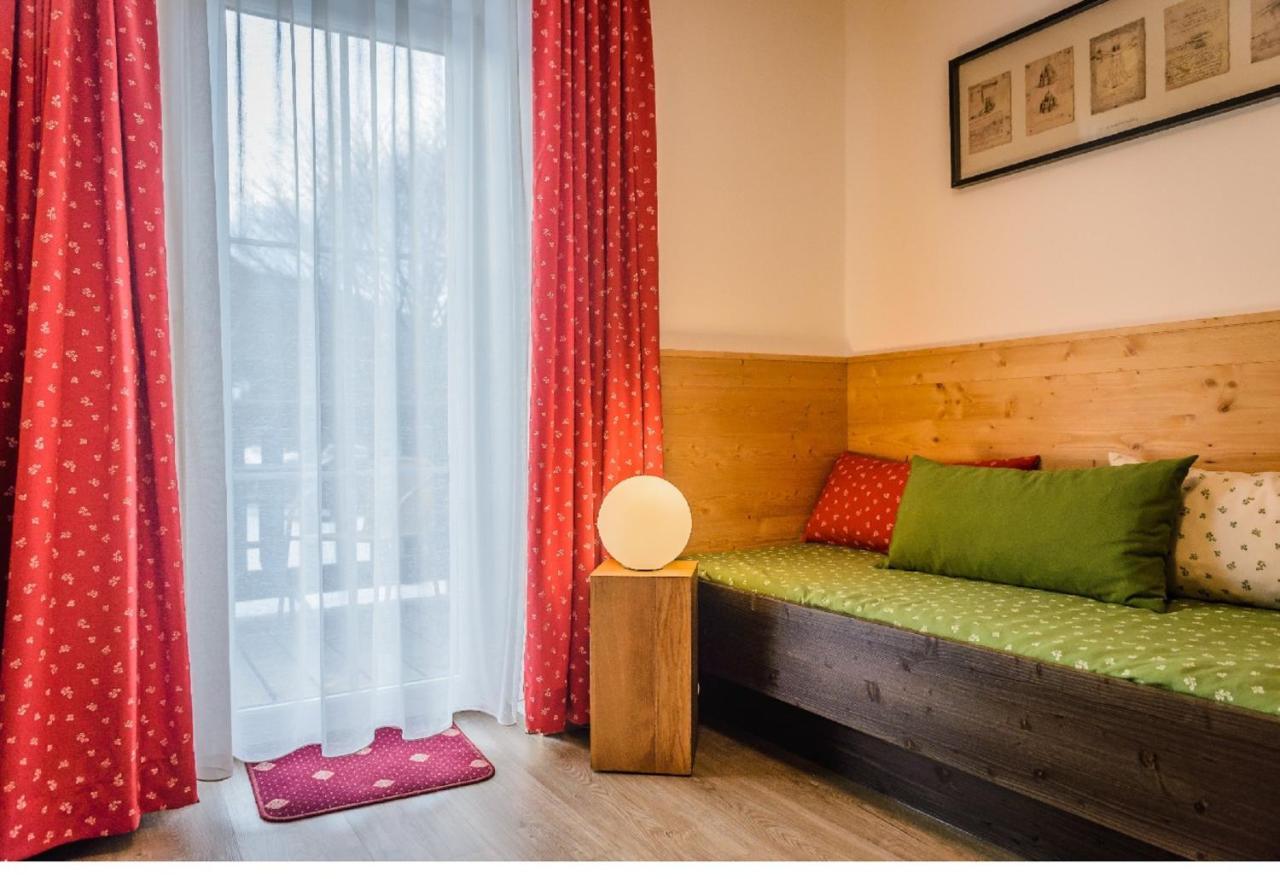 Alpenhotel Enzian Mönichkirchen Dış mekan fotoğraf